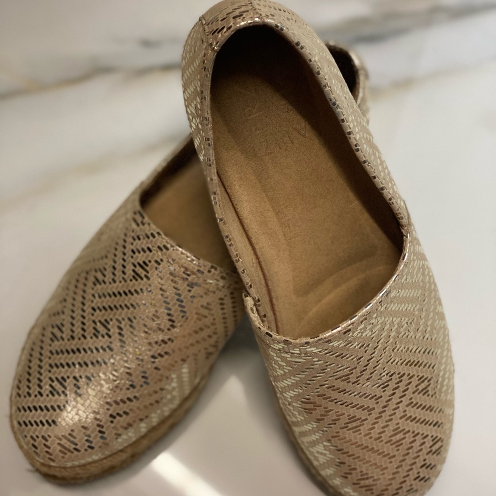 Naturalizer espadrilles